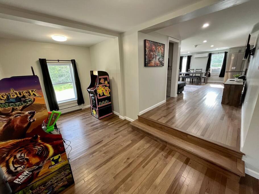 2 Bed Berkshire Getaway @ Stephentown Hotel ภายนอก รูปภาพ
